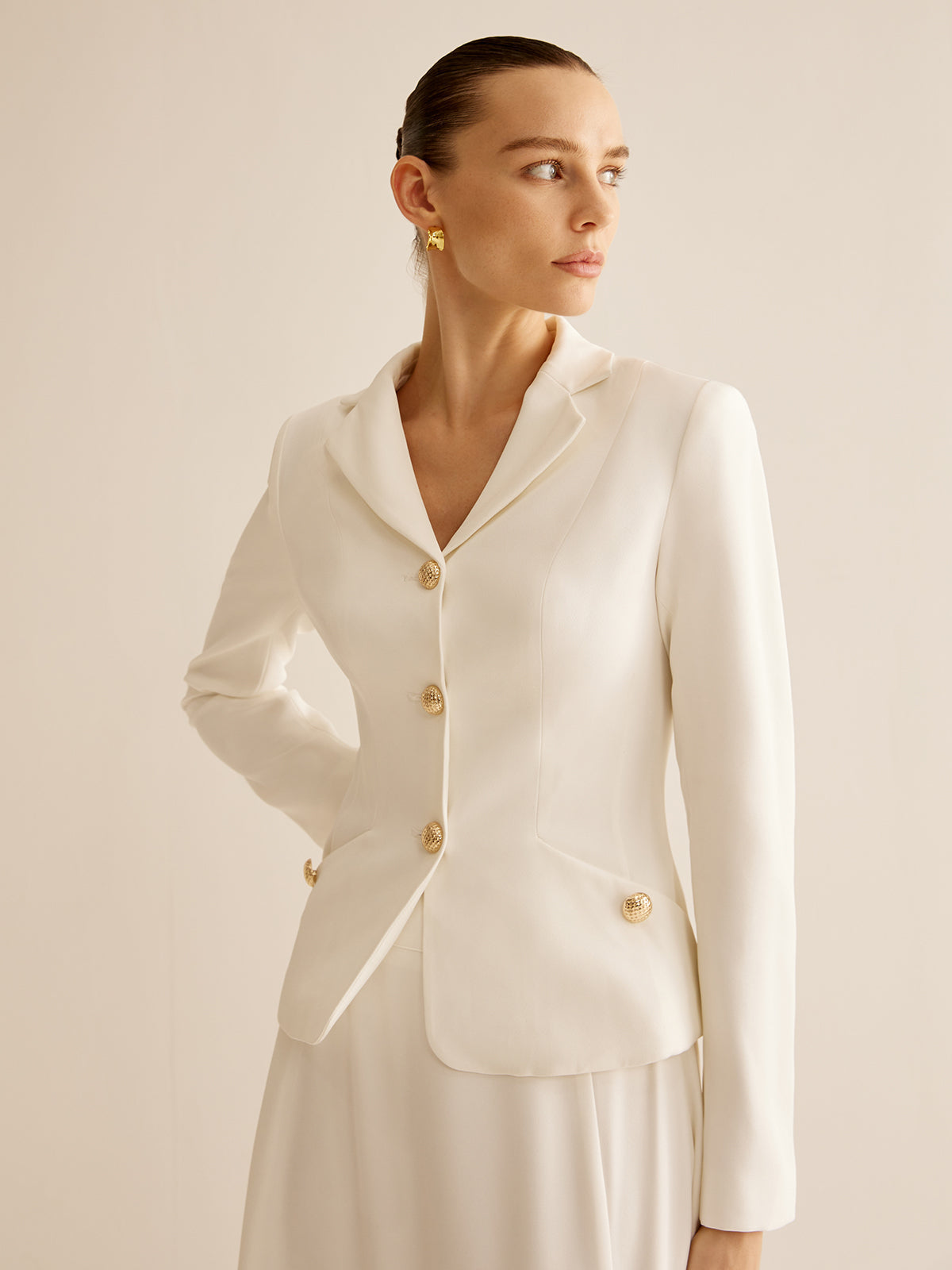 Elegant Metal-Button Blazer Ceket