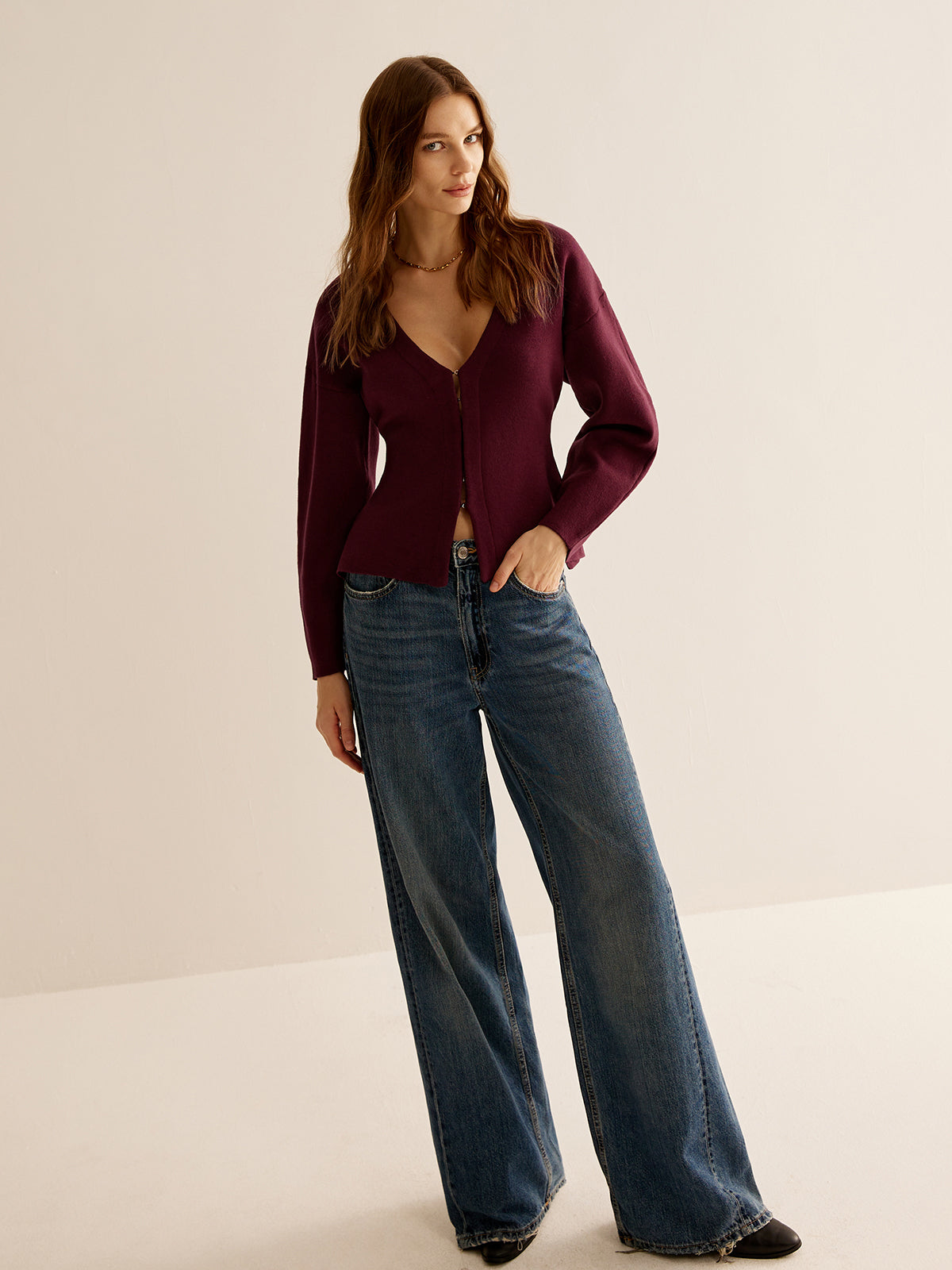 V-Neck Versatile Slim Fitted Hırka