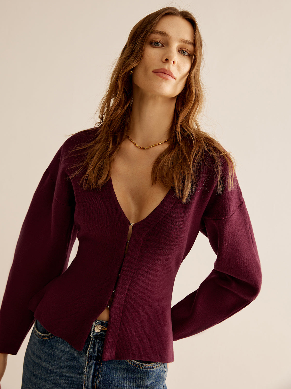 V-Neck Versatile Slim Fitted Hırka