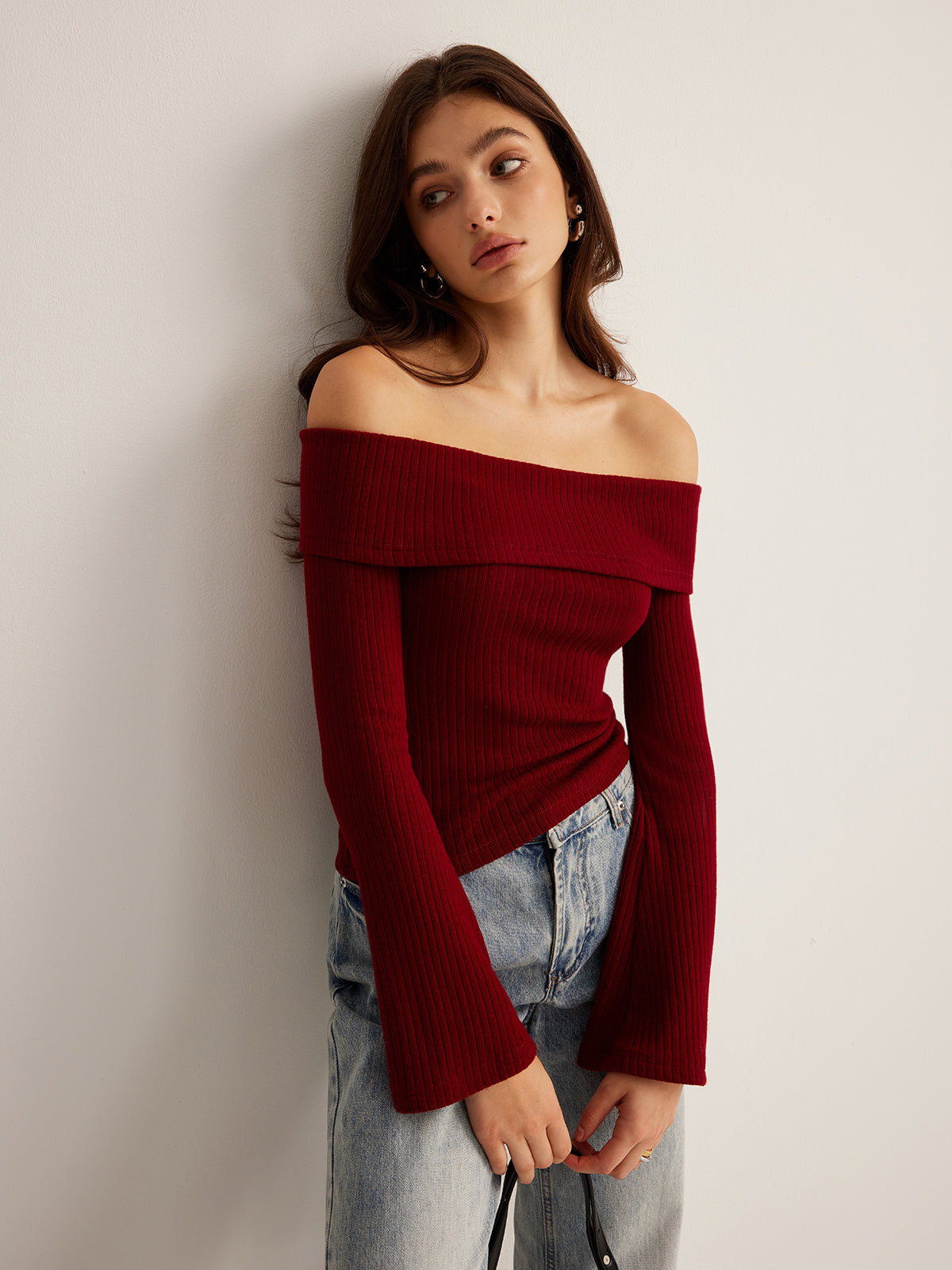 Off-Shoulder Ribbed Slim Üst