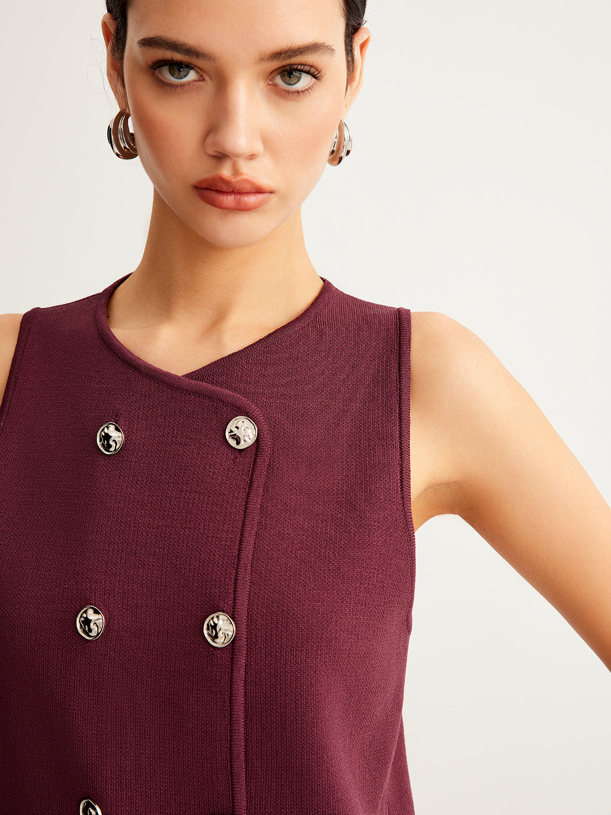 Button Petite Sweater Yelek