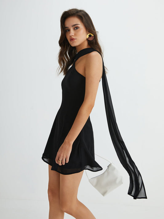 Asymmetrical Cutaway Shoulder Short Elbise